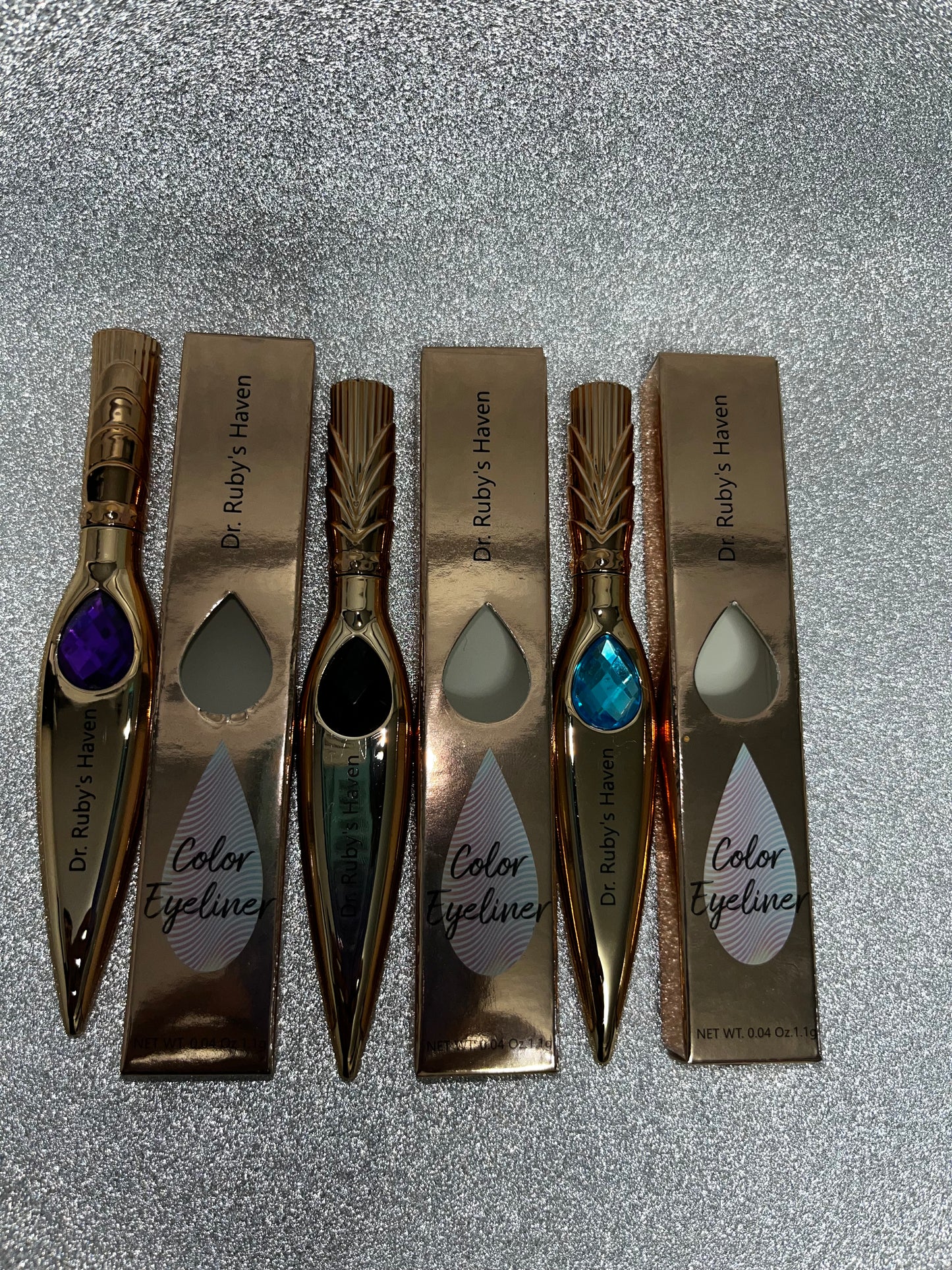 Liquid eyeliner